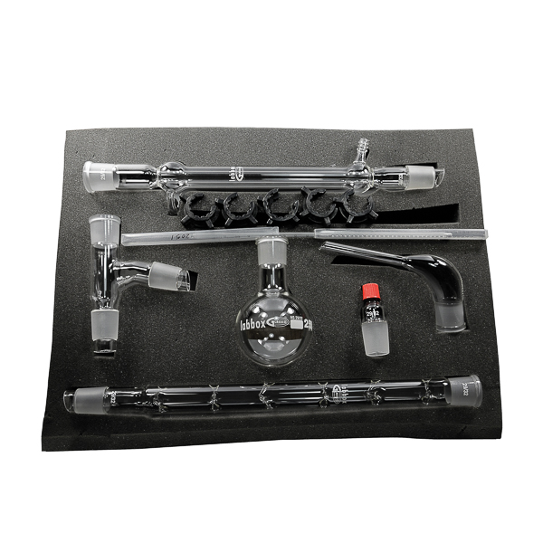 DESTILLIERAPPARATUR FÜR FRAKTIONIERTE DESTILLATIONEN (MIT VIGREUX-SÄULE)